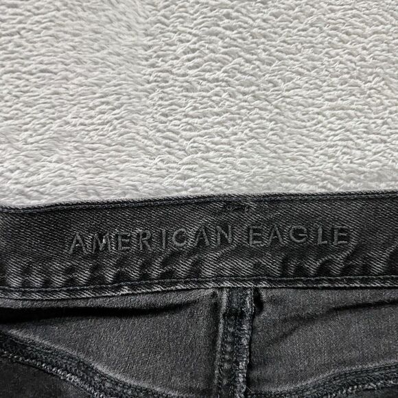American Eagle Mom Jeans 4‎ Long Black Distressed Denim Womens - Picture 4 of 11